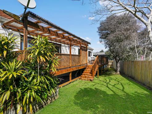 2/15 De Quincey Terrace, Highland Park