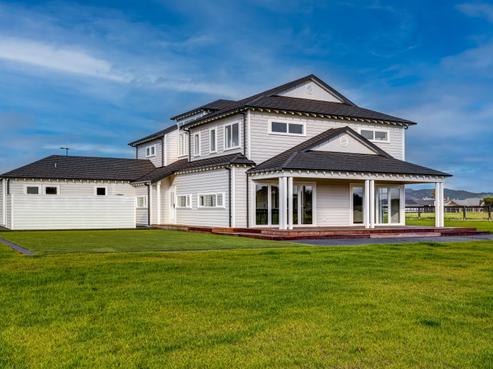4 Sunline Drive, Leamington