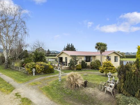 60 Hazlett Road, Mosgiel