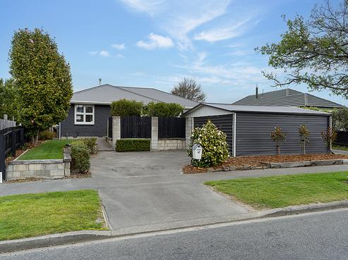 47 Bentley Street, Russley