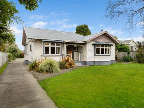 15 Campbell Street, Feilding