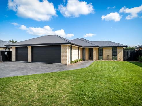 13 Tiny Hill Drive, Rolleston