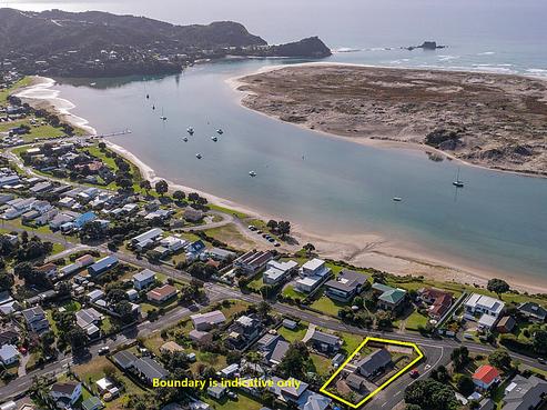 20 Robert Street, Mangawhai Heads