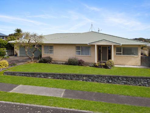 8 Titter Place, Springvale