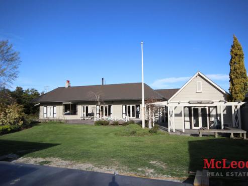 121 Racecourse Road, Allenton