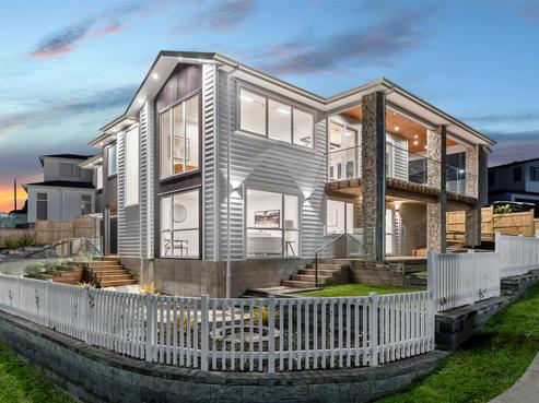 12 Davey Crescent, Orewa