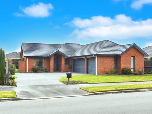 42 Burbank Drive, Aidanfield
