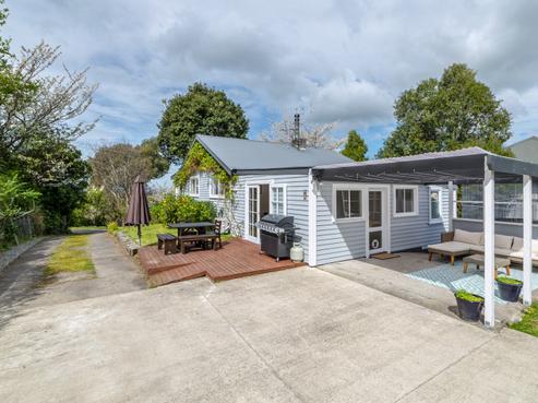 25 Watt Street, Featherston