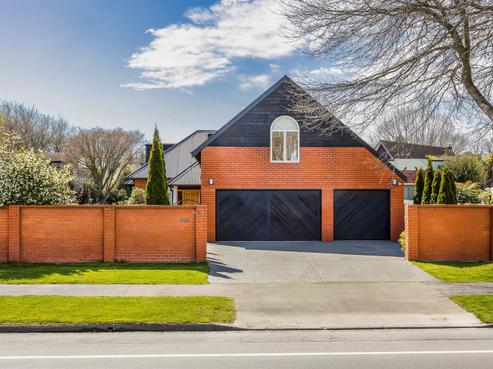 256 Memorial Avenue, Burnside