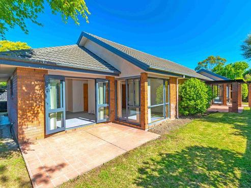 6 Parkstone Avenue, Ilam