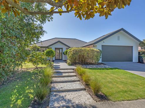 24 Mounter Avenue, Northwood