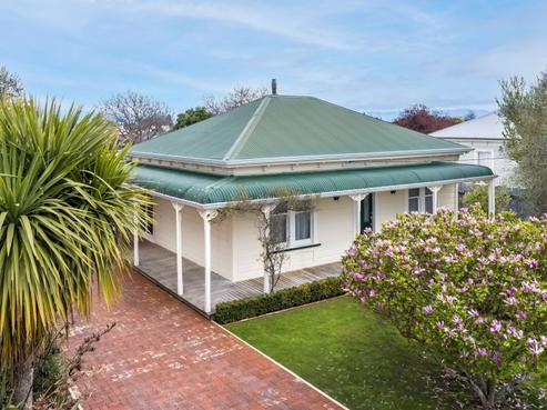 14 Naples Street, Martinborough