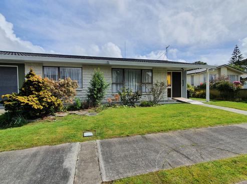 7 Heayns Place, Feilding