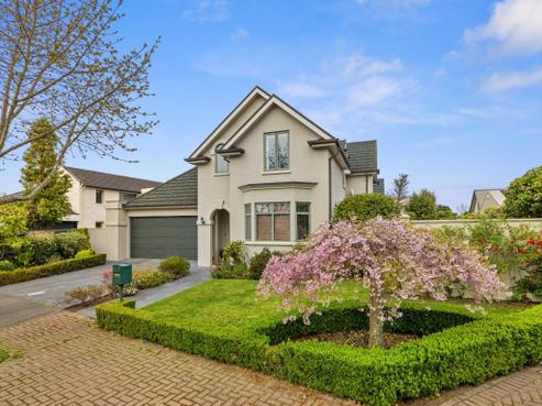 10 Matisse Place, Burnside