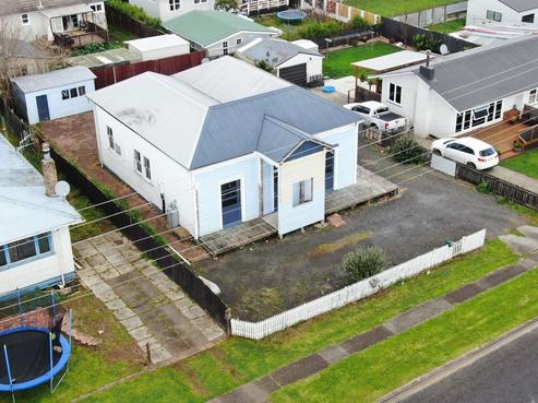 9 Brenan Street, Paeroa