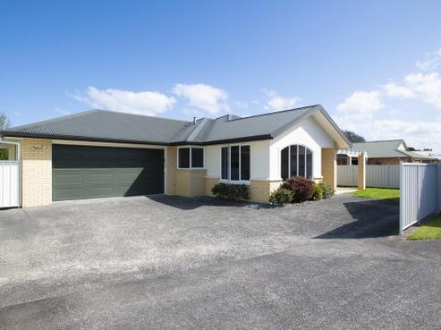 38 Potae Avenue, Lytton West