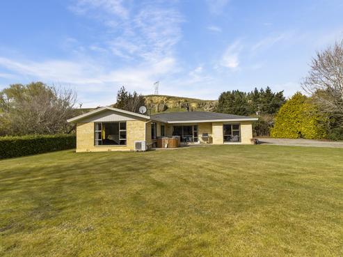 58 Mount Harris Road, Waihao Downs