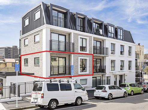 207/2 Colombo Street, Newtown