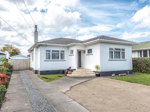 16 Caffray Avenue, Aramoho