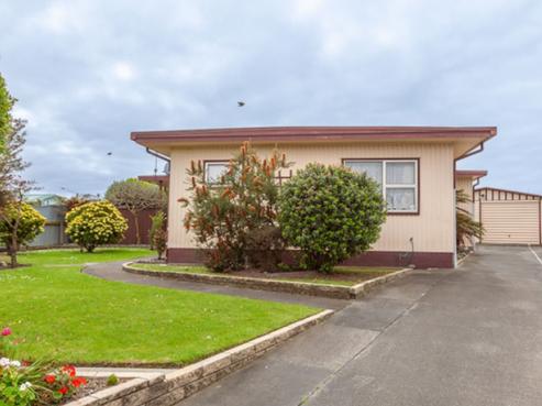 100 Wynyard Crescent, Tamatea