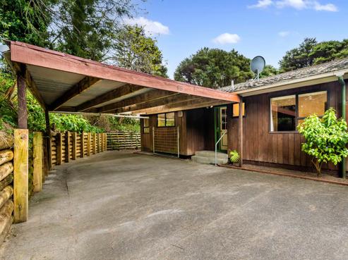 2/8 Odette Road, Totara Vale