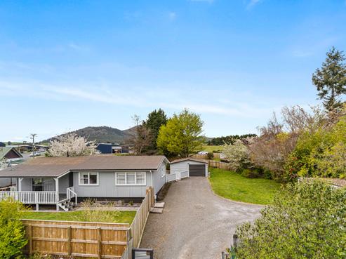 28 Invergarry Road, Hilltop