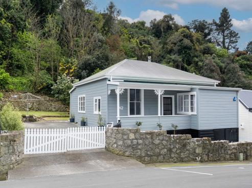 42 Coote Road, Napier Hill