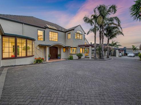 45 Manor Park, Sunnyhills