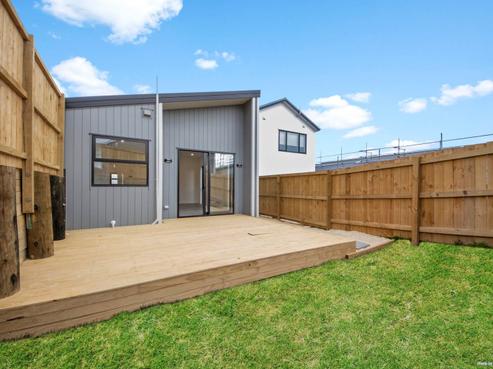 31 Morus Road, Massey