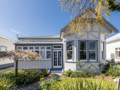 25 Vigor Brown Street, Napier South