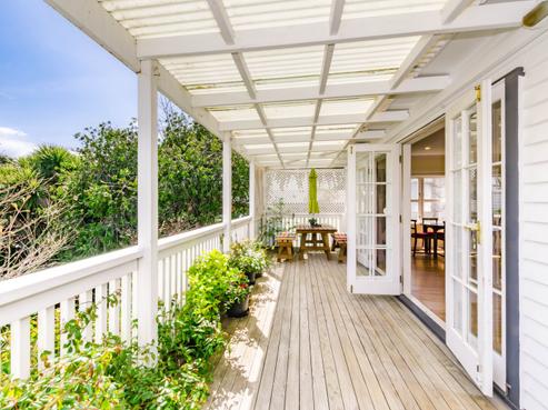 35 Dale Road, Raumati South