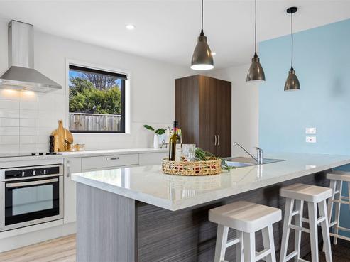 2/479 Gloucester Street, Linwood