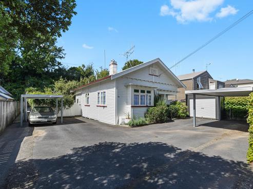 10C Opoia Road, Hamilton East