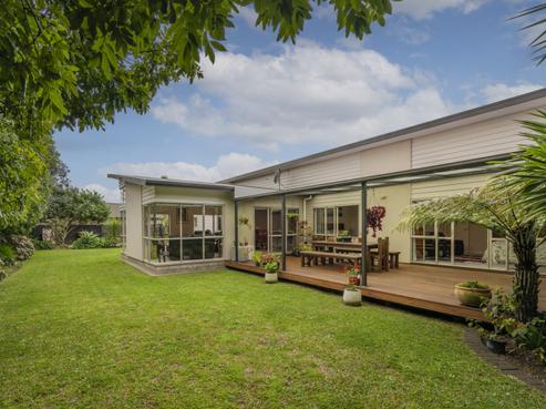14 Heritage Close, Whitianga