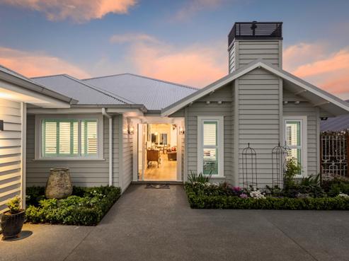 8 Rich Rise, Havelock North