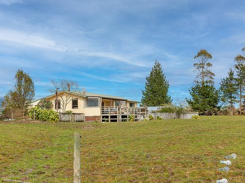 393 Fairdown Road, Westport