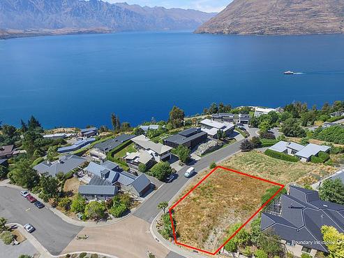 2 Whitbourn Place, Fernhill/Sunshine Bay