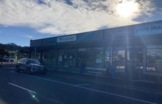FAB Location - Suit Retail or Showroom or Office
