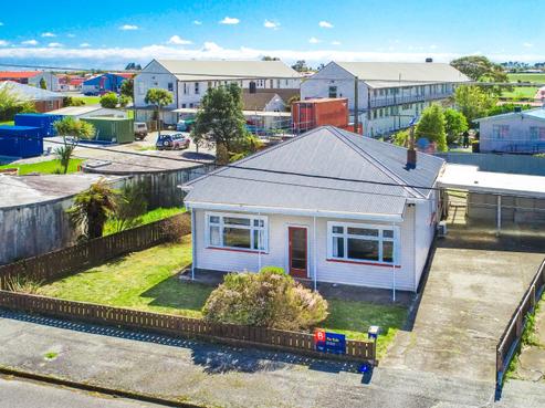 23 Pakington Street, Westport