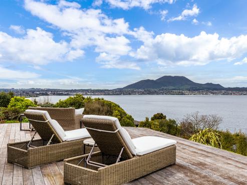 757 Acacia Bay Road, Acacia Bay