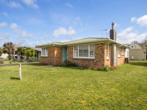 39 Adams Street, Waihi