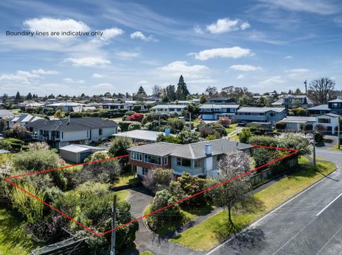 21 Gillies Avenue, Taupo