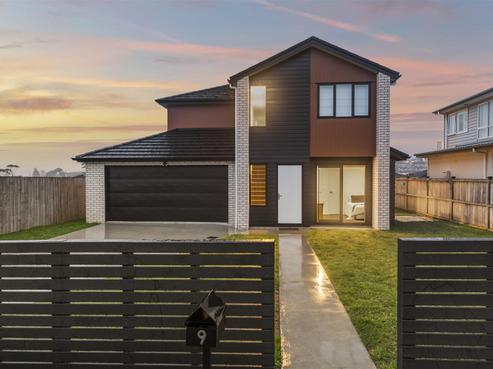 9 Tawatawa Street, Long Bay