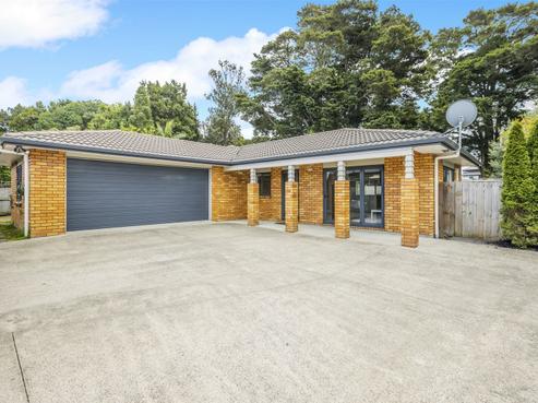 15A Callis Avenue, Opaheke