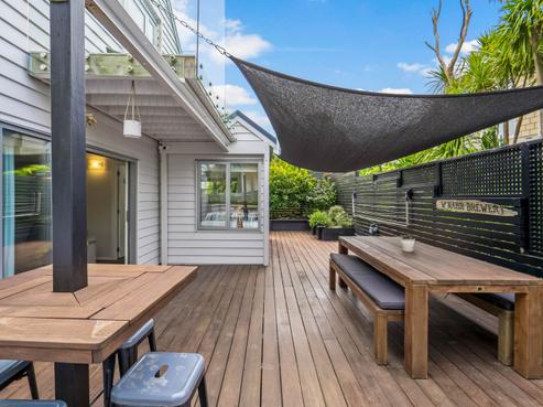 37 Swann Beach Road, Stanmore Bay