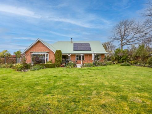17 Littles Lane, Woodend