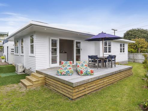 228 Hauturu Street, Whangamata