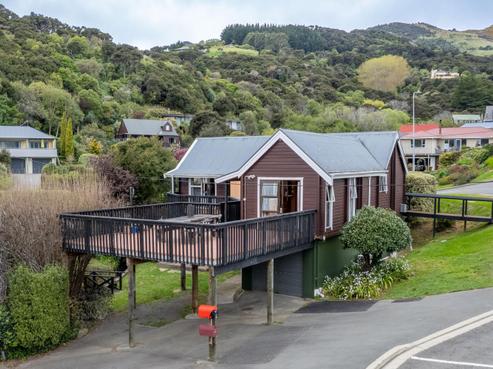 13 Selwyn Avenue, Akaroa