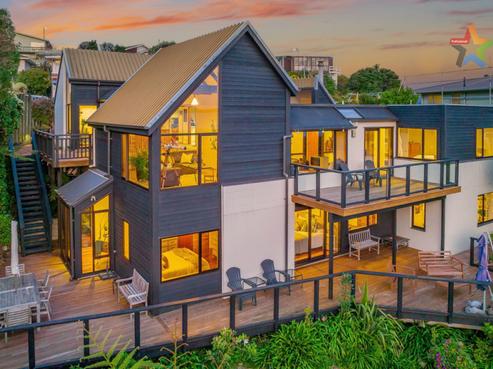 4 Hibiscus Grove, Maungaraki