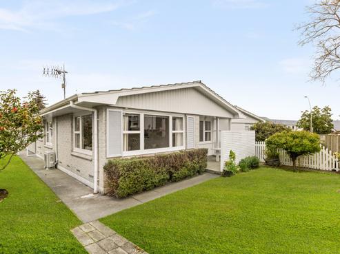 3/7 Te Aute Road, Havelock North